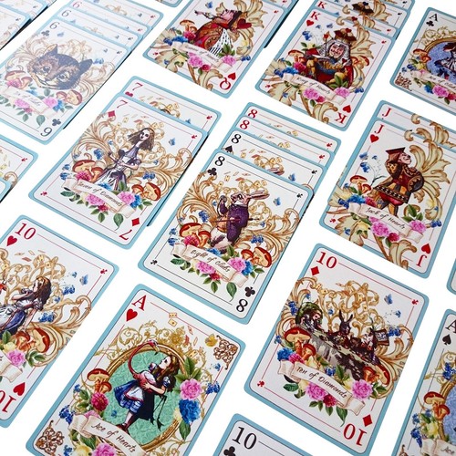 Alice wonderland playing - wonderland,